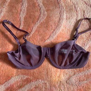 Mesh unlined underwire bra. GUC